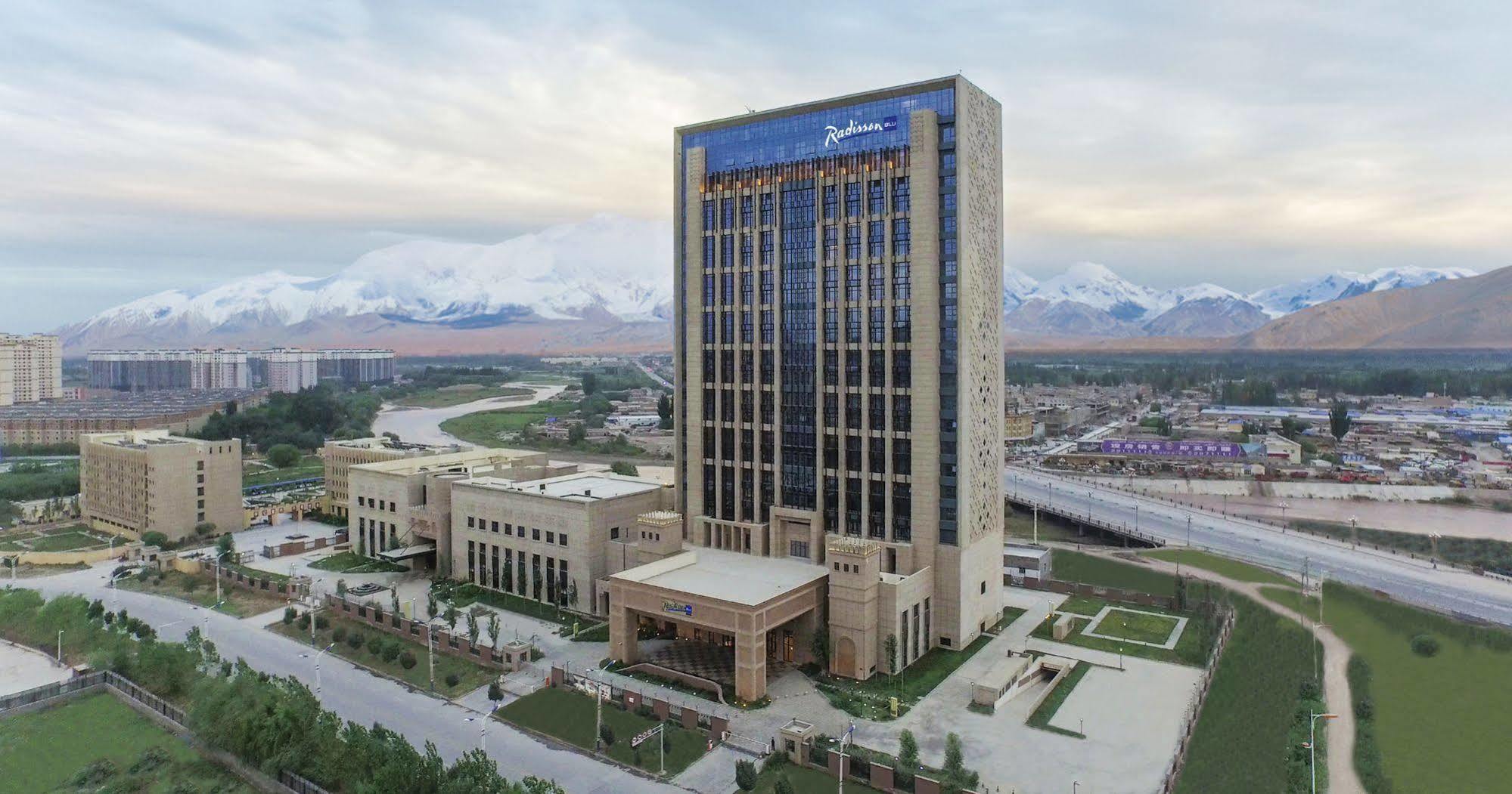 Radisson Blu Hotel Kashgar Exteriör bild